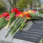 У Теплодарській міській громаді відбувся мітинг – реквієм, приурочений до 40-ї річниці аварії на Чорнобильській атомній електростанції